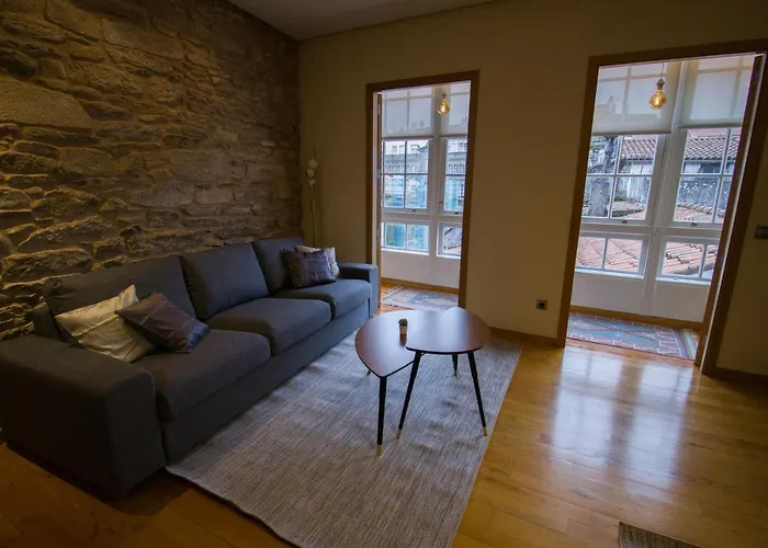 Turisticos Pacios Σαντιάγο ντε Κομποστέλα