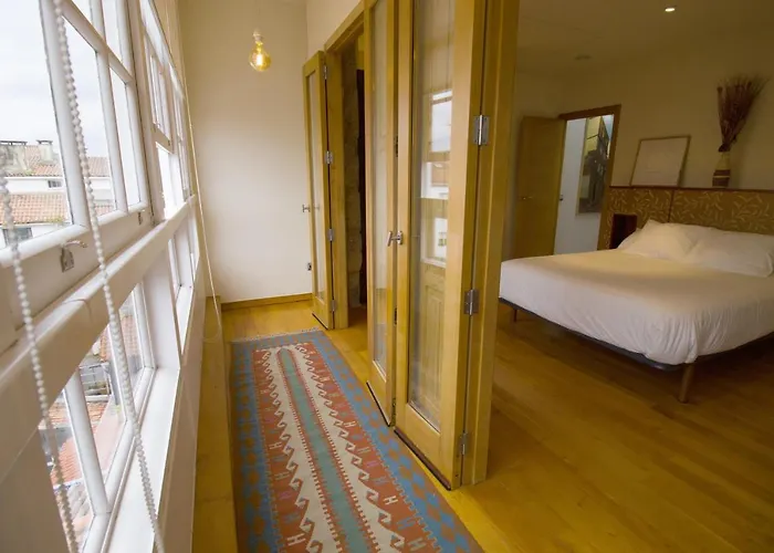 Turisticos Pacios * Σαντιάγο ντε Κομποστέλα