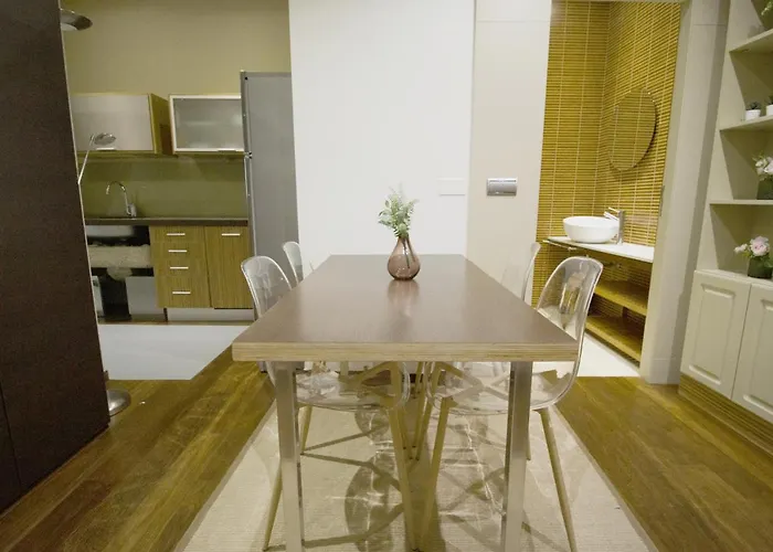 Turisticos Pacios * Σαντιάγο ντε Κομποστέλα