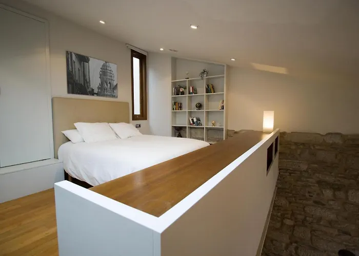 Turisticos Pacios Σαντιάγο ντε Κομποστέλα